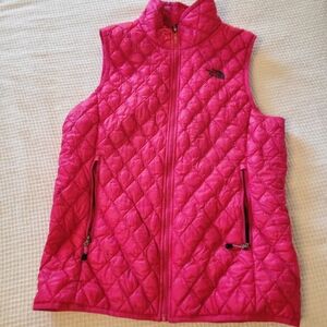 The North Face Thermoball Puffer Vest Womens Pink Quilted Full Zip